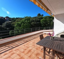 Просторный таунхаус в Sant Andreu de Llavaneres, продажа. №40929. ЭстейтСервис.