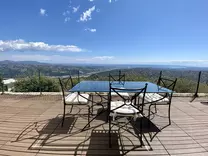 Дом с видом от Saint-Jean Cap Ferrat до мыса l'Esterel