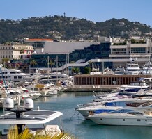 Апартаменты с видом на Дворец Фестивалей, продажа. №51270. ЭстейтСервис.