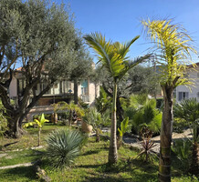 Ухоженная вилла в Каннах, сектор Пети Жуа, продажа. №49173. ЭстейтСервис.