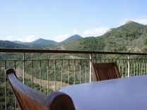 Квартира с живописным видом в Теуле