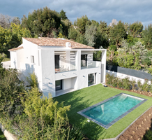 Отремонтированный дом в Vallauris - Super Cannes, продажа. №50003. ЭстейтСервис.
