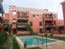 Просторная трехкомнатная квартира в Марбелье