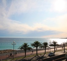 Трехкомнатная квартира на первой линии моря на Promenade des Anglais, продажа. №37824. ЭстейтСервис.