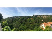 Трехспальная вилла с бассейном в Ницце Трехспальная вилла с бассейном в Ницце