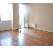 Просторная двухкомнатная квартира в Ницце, район RIQUIER, продажа. №27372. ЭстейтСервис.