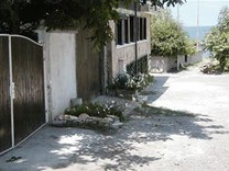 Дом с апартаментами в Царево
