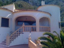 Дом в Дении