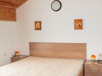 Стильная квартира с отдельной спальней в Созополе