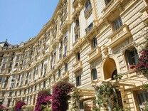 Апартаменты с ремонтом в красивом дворце в Ницце