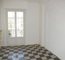 Трехкомнатная квартира в центре Ниццы, продажа. №26670. ЭстейтСервис.