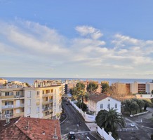 Новые квартиры в 200 метрах от пляжа в Roquebrune , продажа. №34476. ЭстейтСервис.
