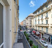 Отремонтированная квартира в центре - Rue Gioffredo, продажа. №42589. ЭстейтСервис.