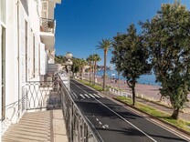 Квартира на набережной Quai des États-Unis