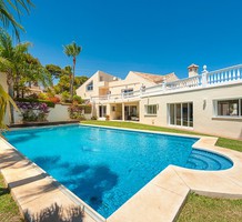 Просторная вилла с 5 спальнями в Marbella, продажа. №31495. ЭстейтСервис.