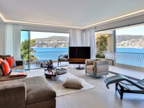 Пентхаус на первой линии моря в Saint-Jean-Cap-Ferrat