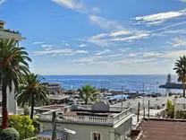 Буржуазный пентхаус в 70-ти метрах от моря