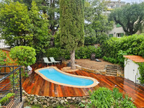 Вилла с ремонтом и бассейном в Каннах  Вилла с ремонтом и бассейном в Каннах