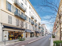 Квартира занимающая целый этаж в центре Ниццы