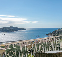 Квартира с большим садом и видом на море в Villefranche-sur-Mer, продажа. №40014. ЭстейтСервис.