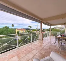 Квартира с отдельной студией в Жуан-Ле-Пен, продажа. №50913. ЭстейтСервис.