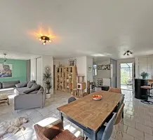 Вилла с бассейном в центре Рокфор-Ле-Пен, продажа. №50707. ЭстейтСервис.