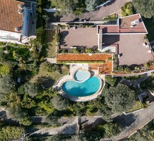 Имение возле парка Honoré d'Estienne d'Orves, продажа. №48361. ЭстейтСервис.