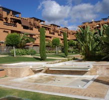 Просторная трехкомнатная квартира в Estepona, продажа. №28335. ЭстейтСервис.