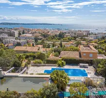 Редкий дом под ремонт между Golfe Juan и Vallauris, продажа. №47972. ЭстейтСервис.