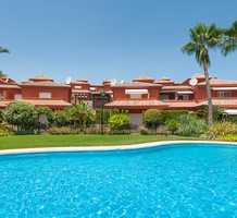 Вилла с тремя спальнями в Marbella, продажа. №31454. ЭстейтСервис.