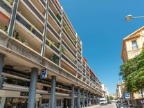 Современная квартира в центре Ниццы - Rue Maccarani 