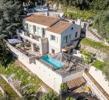 Дом в километре от Монако - La Turbie, продажа. №50791. ЭстейтСервис.