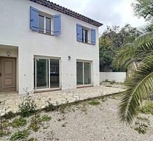 Современный дом в Cannes-la-Bocca, продажа. №45521. ЭстейтСервис.