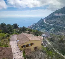 Дом с большим участком на Roquebrune-Cap-Martin, продажа. №48250. ЭстейтСервис.
