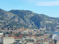 Дуплекс с видом на горы, море, Италию и Кап-Мартен