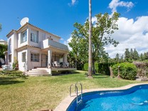 Дом с удобным расположением в Марбелье, Nueva Andalucía