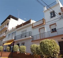 Дом с четырьмя спальнями в Alhaurín el Grande, продажа. №31585. ЭстейтСервис.