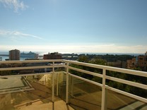 Просторная квартира с видом возле Paseo Maritimo