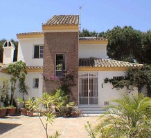 Дом с тремя спальнями в Calahonda, продажа. №28634. ЭстейтСервис.