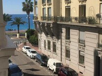 Апартаменты с видом на море в Негреско