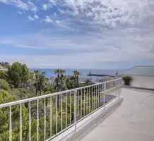 Отремонтированный пентхаус возле Парка Вижье, продажа. №51016. ЭстейтСервис.