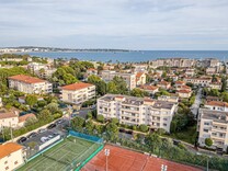 Квартира в 500-х метрах от пляжа в Гольф-Жуан