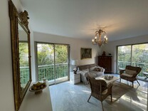 Апартаменты возле моря и Parc Louisa