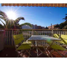 Квартира с двумя спальнями в Saint-Laurent-du-Var, продажа. №24376. ЭстейтСервис.