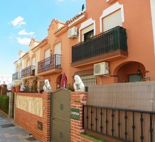 Вилла с тремя спальнями в Mijas Costa, продажа. №29249. ЭстейтСервис.
