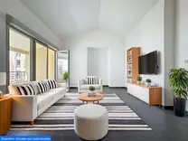 Пентхаус в 5-ти минутах от моря в Антибе Пентхаус в 5-ти минутах от моря в Антибе