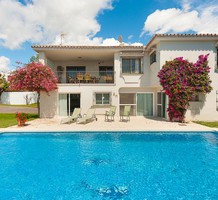 Большой дом с пятью спальнями в Marbella, продажа. №31310. ЭстейтСервис.