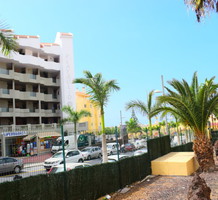 Большие апартаменты с участком в Playa Fañabé, продажа. №34255. ЭстейтСервис.