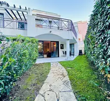 Квартира с 2 спальнями в Cannes-la-Bocca, продажа. №46995. ЭстейтСервис.