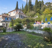 Дом с 7 спальнями и большим участком в Cagnes-sur-Mer, продажа. №41003. ЭстейтСервис.